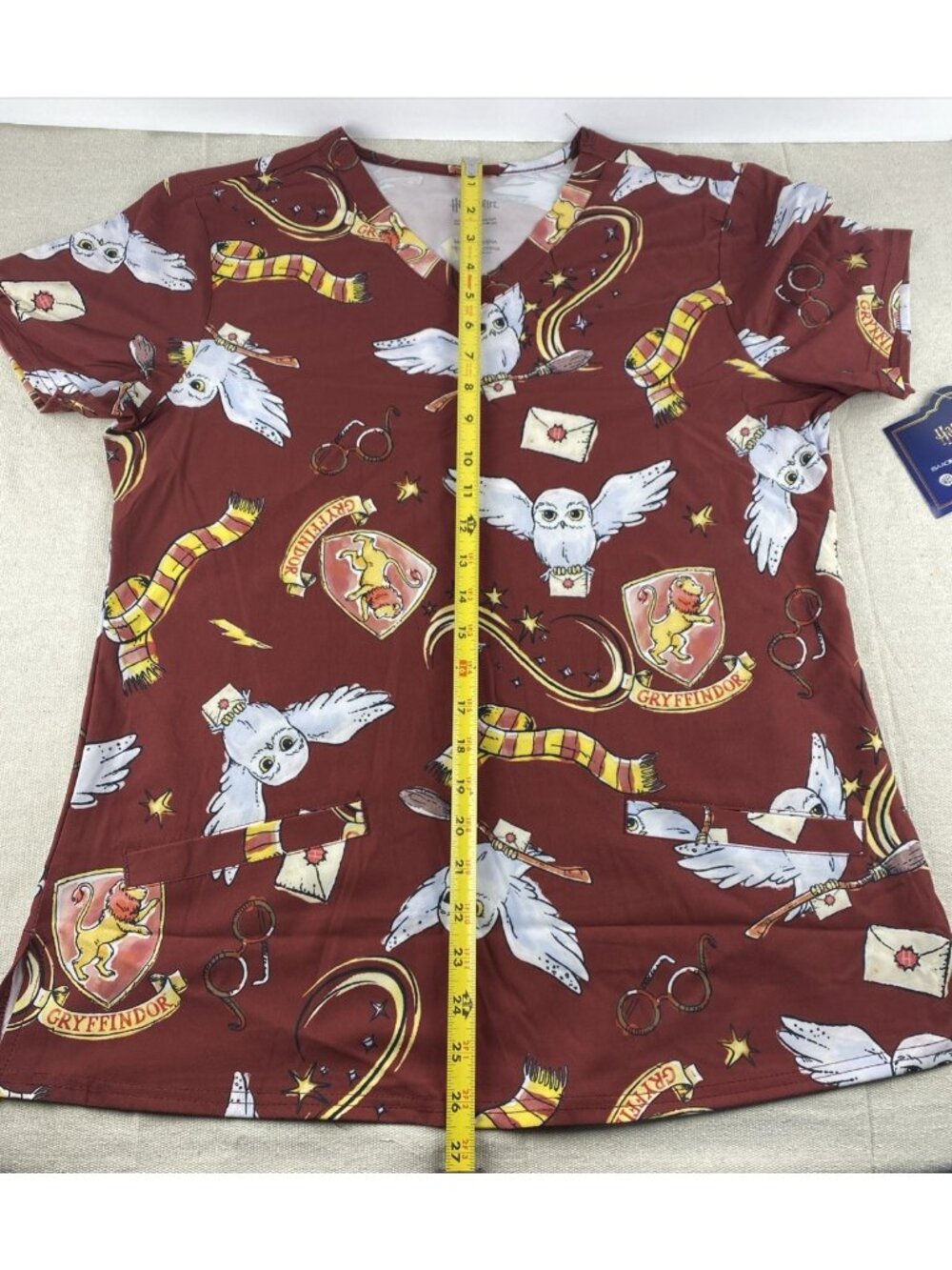 Harry Potter Graphic Scrub Top, Women’s Size S- New w/Tags - Picture 11 of 16